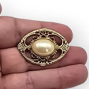 1928 Gold Tone Filigree Pearl Brooch – Oval Heirloom Style Vintage